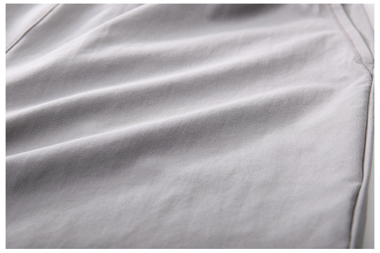 SYROKAN Women's Lightweight Athletic Bermuda Shorts Elastic Waist Workout Walking Shorts with Side Pockets 7 Inches