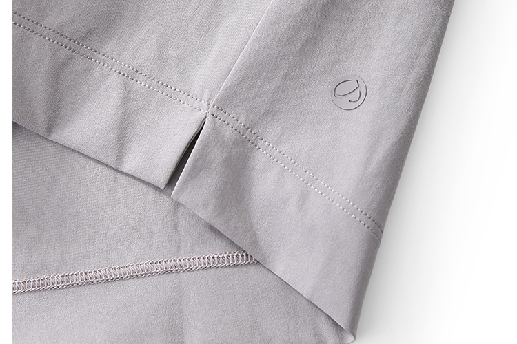 SYROKAN Women's Lightweight Athletic Bermuda Shorts Elastic Waist Workout Walking Shorts with Side Pockets 7 Inches